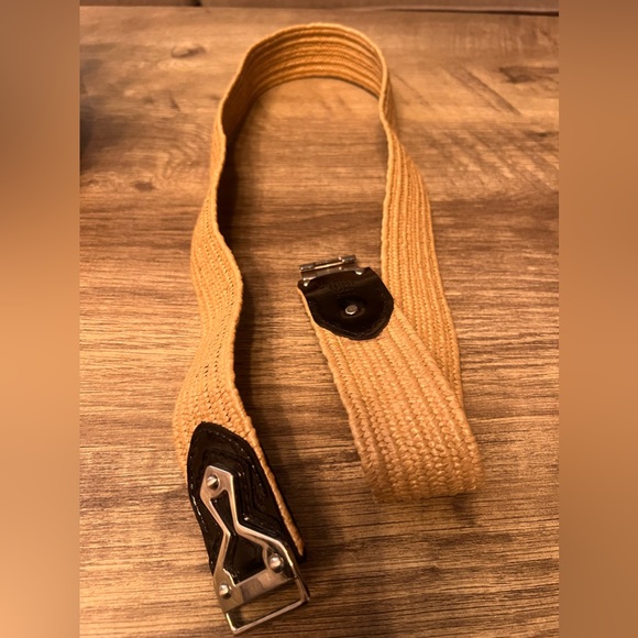 Michael Kors belt - Picture 1 of 5